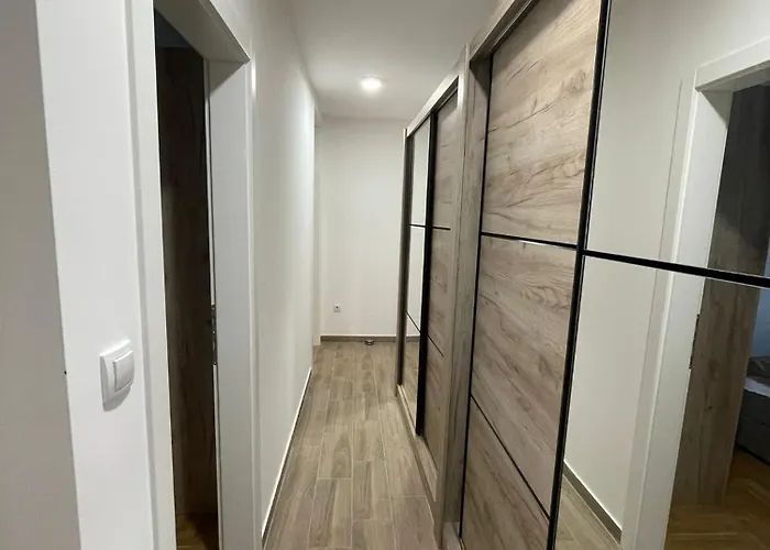 Ivan - Istocno Sarajevo Lägenhet